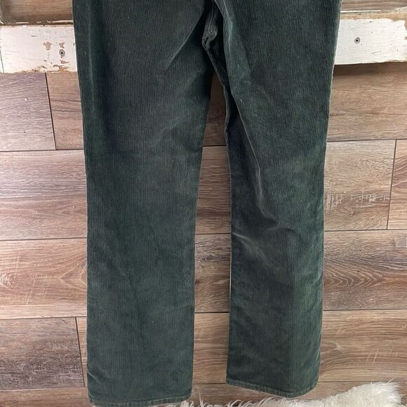 D & CO Women’s Forest Green Corduroy Button Zip Boot Cut Pants Size 6 - Picture 7 of 9